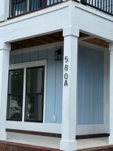 580 N De Villiers St, Unit A in Pensacola, FL - Building Photo - Building Photo