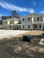 7711-7715 Johnny Mercer Blvd in Savannah, GA - Building Photo