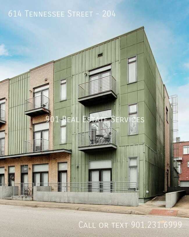 property at 614 Tennessee St