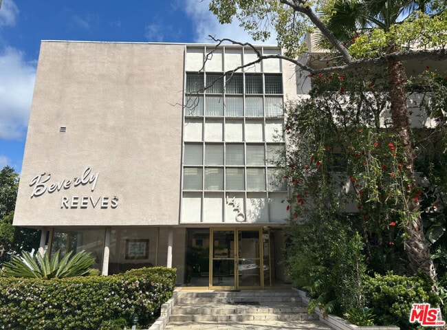 property at 1440 Reeves St
