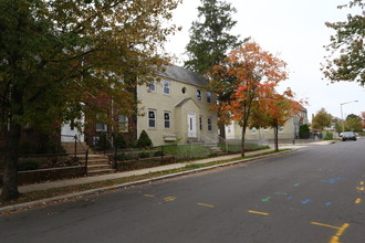 1823 D St NE in Washington, DC - Building Photo - Building Photo