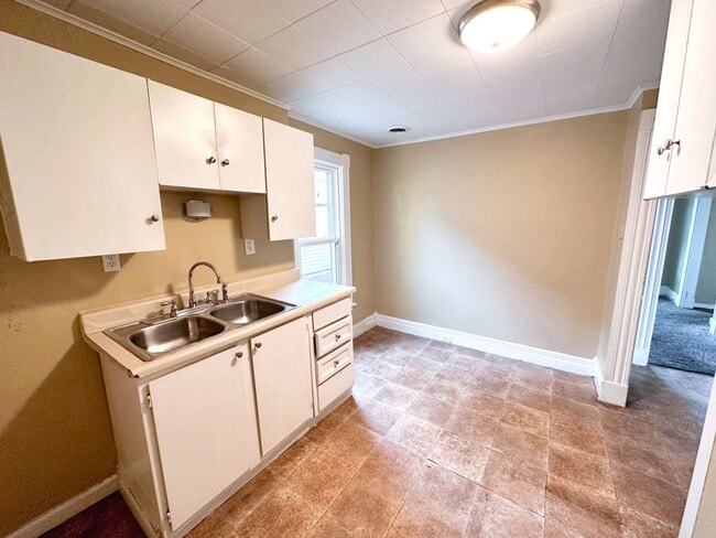 50 Sherwood Ave in Rochester, NY - Building Photo - Building Photo