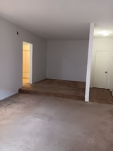 10965 Fruitland Dr in Los Angeles, CA - Building Photo - Building Photo