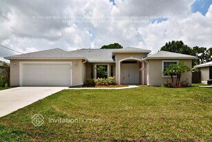 668 SE Damask Ave in Port St. Lucie, FL - Building Photo