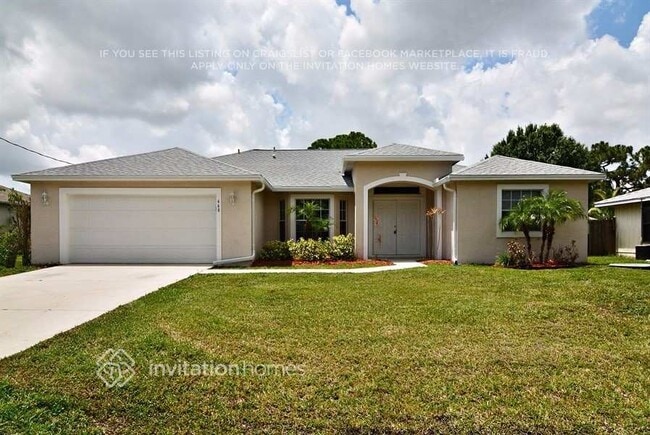 property at 668 SE Damask Ave