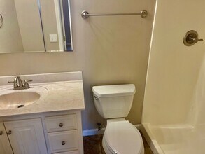 240 Huffaker Rd NW in Rome, GA - Building Photo - Building Photo