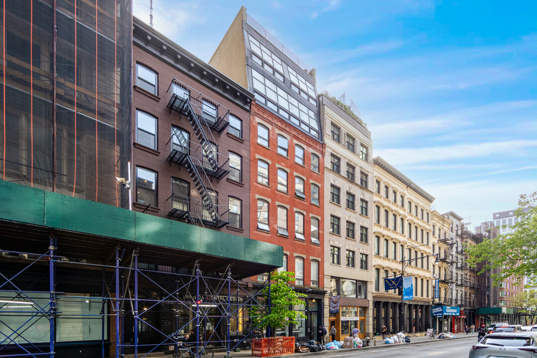 146 Chambers St in New York, NY - Building Photo