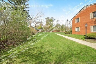 801 Plate St in Rochester, MI - Building Photo - Building Photo