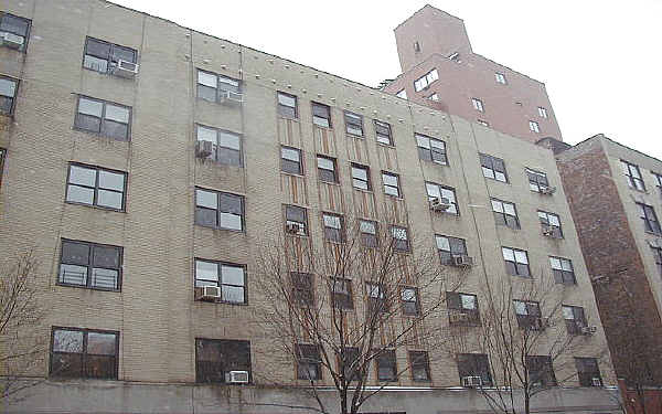 150 West 21st Street in New York, NY - Building Photo - Building Photo