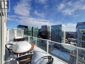 199 Slater St. in Ottawa, ON - Building Photo - Building Photo