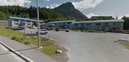 1050 Salmon Creek Ln in Juneau, AK - Building Photo - Building Photo
