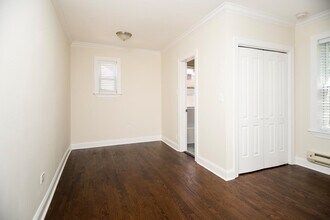 2133 N Dayton St, Unit 3 in Chicago, IL - Foto de edificio - Building Photo