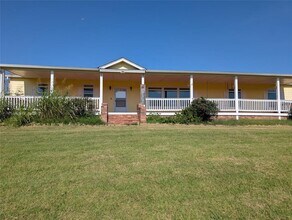 13908 Kelly Dr in Noble, OK - Building Photo - Building Photo