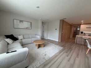 33412 Country House Dr in Sorrento, FL - Foto de edificio - Building Photo