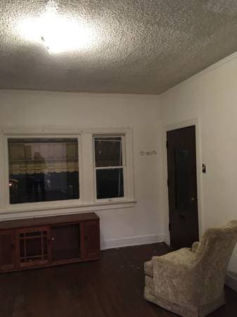 235 W 5th St, Unit 1 in Long Beach, CA - Building Photo - Building Photo