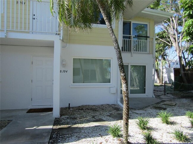 property at 999 Inlet Cir