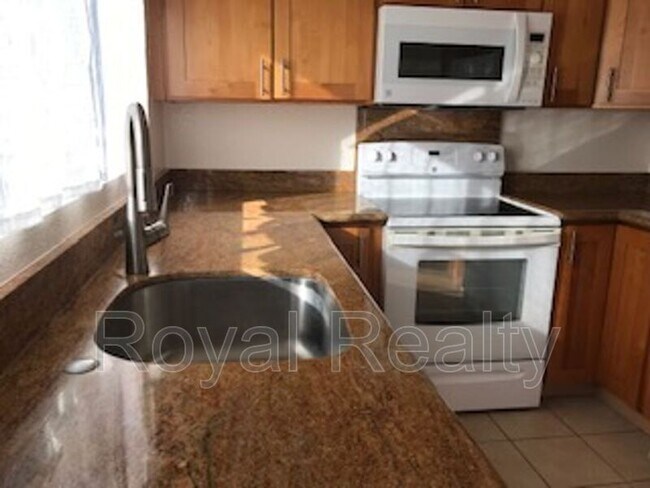 94-739-739 Meheula Pkwy in Mililani, HI - Building Photo - Building Photo