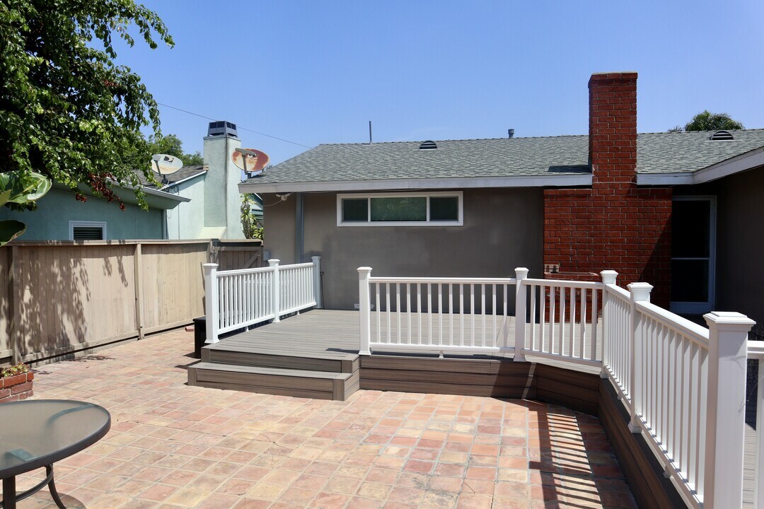 5523 134th Pl in Hawthorne, CA - Building Photo