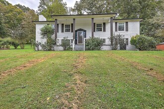 1136 W Shipley Ferry Rd in Kingsport, TN - Building Photo - Building Photo