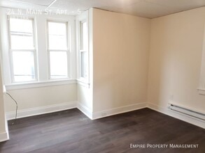 24 N Main St in Bangor, PA - Building Photo - Building Photo