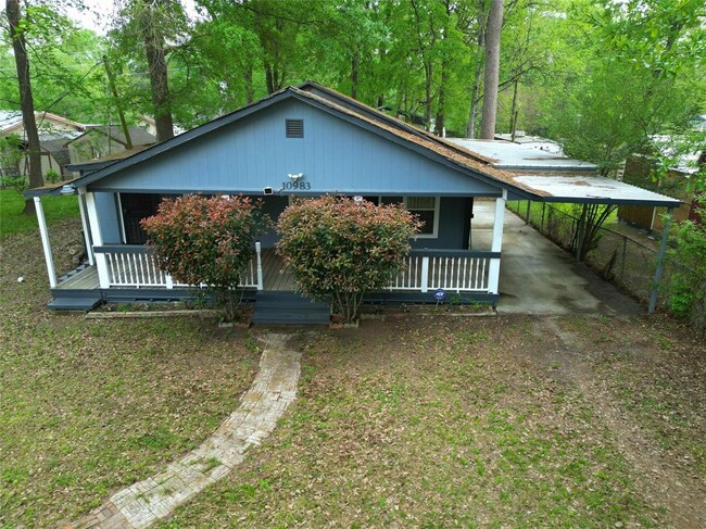 property at 10983 Maywood St