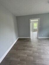 2850 Harris Pl in Cincinnati, OH - Foto de edificio - Building Photo