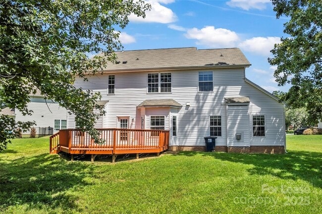 2003 Red Carpet Ct in Indian Trail, NC - Building Photo - Building Photo