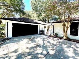 2719 Tinechester Dr in Humble, TX - Building Photo