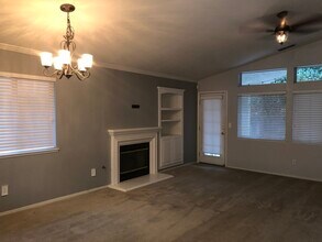 8226 Andante Dr in Citrus Heights, CA - Building Photo - Building Photo