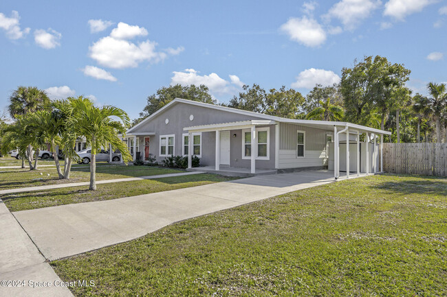 831 Ferndale Ave in Rockledge, FL - Building Photo - Building Photo