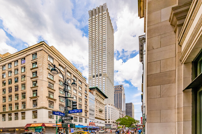 The Residences at 400 Fifth Ave in New York, NY - Building Photo - Building Photo