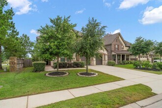 32014 Marble Hollow Ln in Conroe, TX - Building Photo - Building Photo