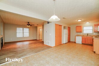 2014 Dumont St in Newark, OH - Building Photo - Building Photo