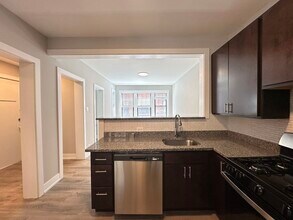 4422 N Wolcott Ave in Chicago, IL - Building Photo - Building Photo
