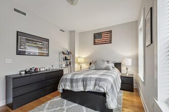 625 Bloomfield St in Hoboken, NJ - Building Photo - Building Photo