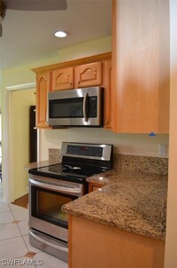 9874 Campbell Cir in Naples, FL - Foto de edificio - Building Photo