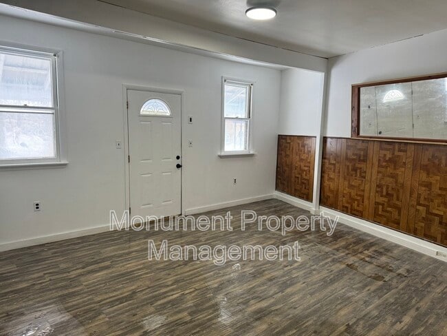 property at 6 E Church St