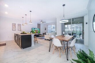 966 Splash Shot Pl in Davenport, FL - Building Photo - Building Photo