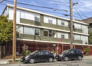 Woolsey Walk in Berkeley, CA - Foto de edificio - Building Photo