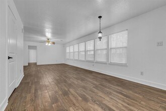 22038 Soft Pines Ct in Porter, TX - Building Photo - Building Photo