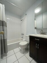 11 Cuneo Pl in Jersey City, NJ - Building Photo - Building Photo