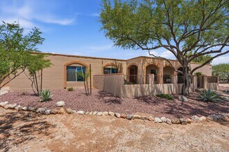 3735 N Gunnison Dr in Tucson, AZ - Building Photo - Building Photo
