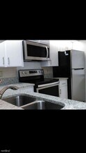 3516 Whitehall Dr in West Palm Beach, FL - Building Photo - Building Photo