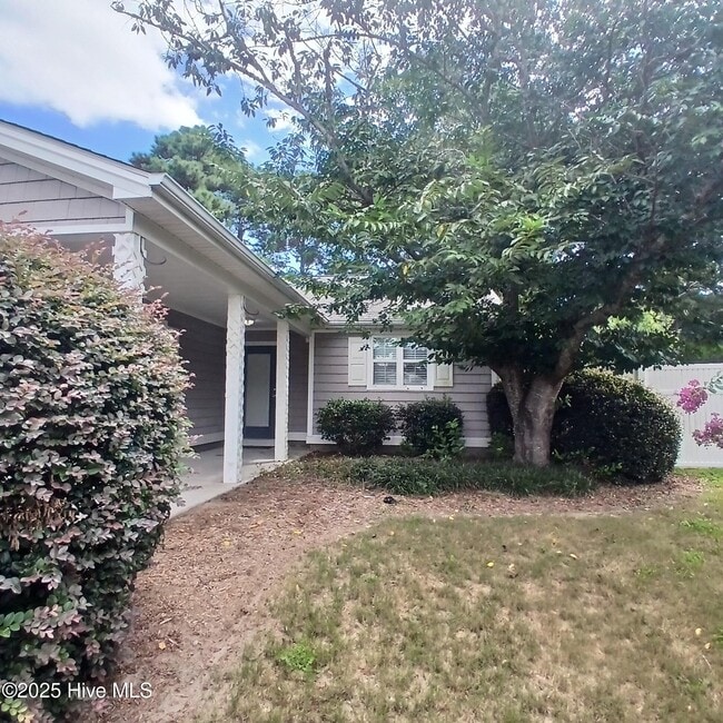 4999 Glen Cove Dr SE in Southport, NC - Building Photo - Building Photo