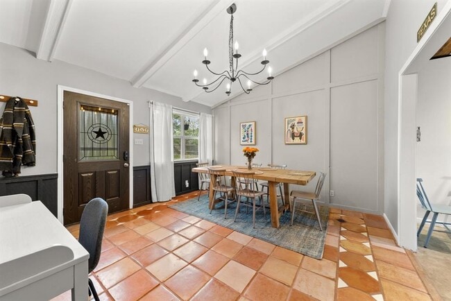 28 W Inwood Forest Dr in Wimberley, TX - Building Photo - Building Photo