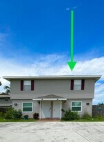 17325 Whitewater Ct in Fort Myers Beach, FL - Building Photo