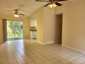 8636 24th St in Vero Beach, FL - Building Photo - Building Photo