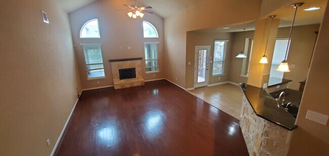 11639 Kristidawn in San Antonio, TX - Building Photo - Building Photo