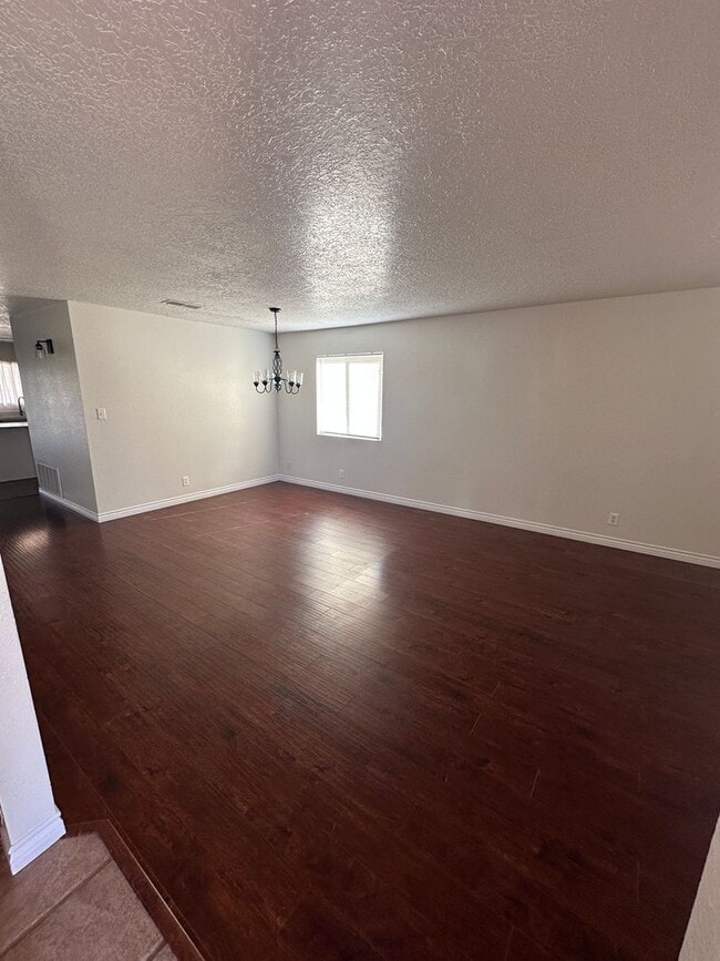 8104 Rancho Paraiso NW in Albuquerque, NM - Building Photo - Building Photo