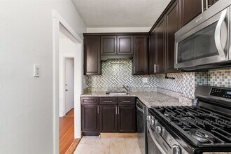 12 Bolster St, Unit 3 in Boston, MA - Building Photo - Building Photo